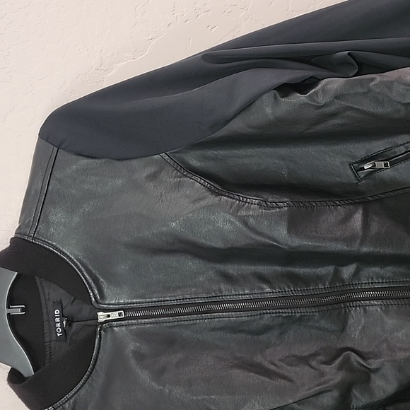 Torrid Jacket Size: 2 - Picture 8 of 17